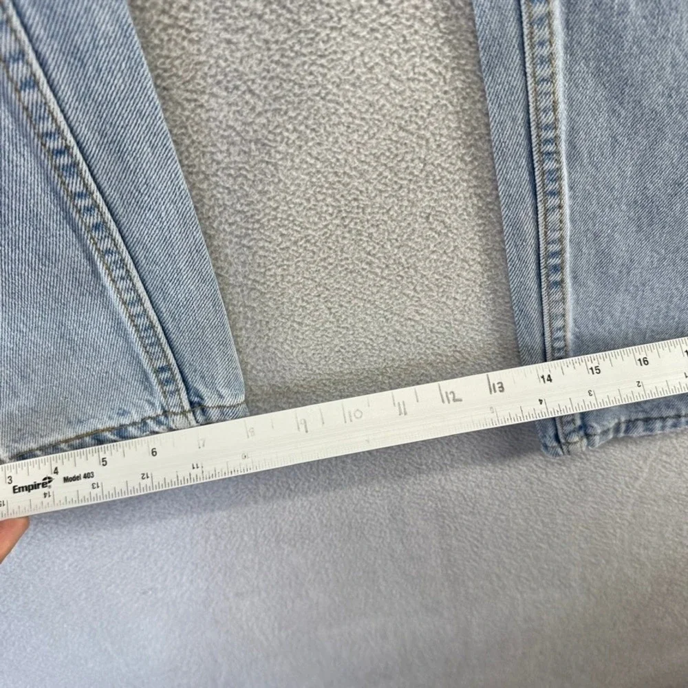 Vintage Levis jeans men's 42x30 Fits 39x29 Blue Light Wash 550 Relaxed Taper USA